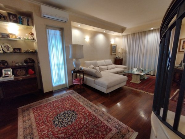 casa indipendente in vendita a Ciampino
