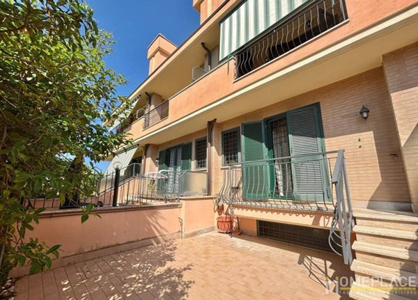casa indipendente in vendita a Ciampino