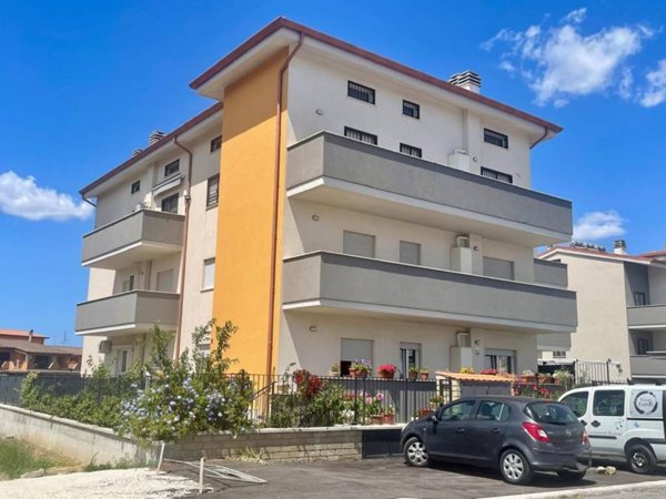 appartamento in vendita a Ciampino