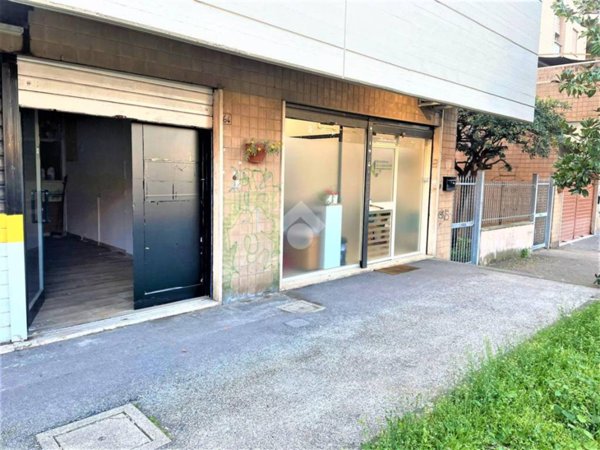 negozio in vendita a Ciampino