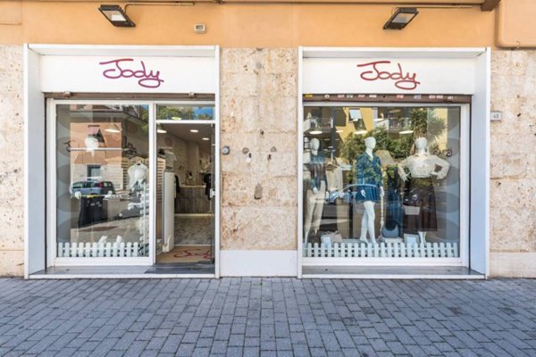 negozio in vendita a Ciampino