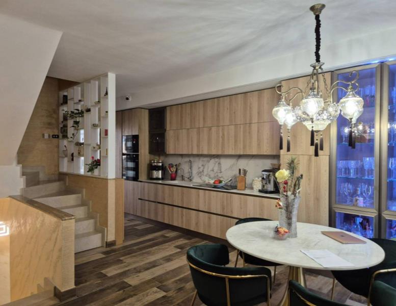 casa indipendente in vendita a Ciampino in zona Acqua Sotterra