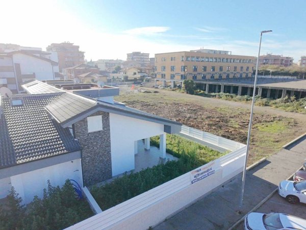 casa indipendente in vendita a Ciampino