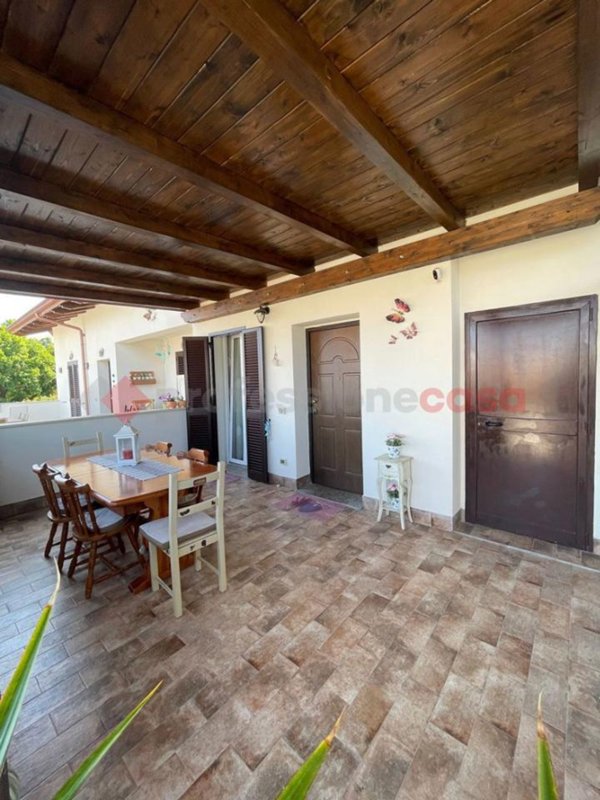 casa indipendente in vendita a Ciampino