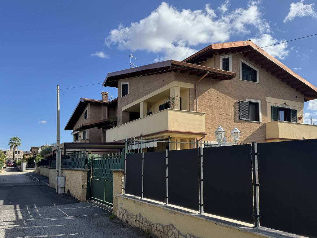 appartamento in vendita a Ciampino