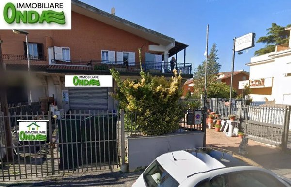 casa indipendente in vendita a Ciampino