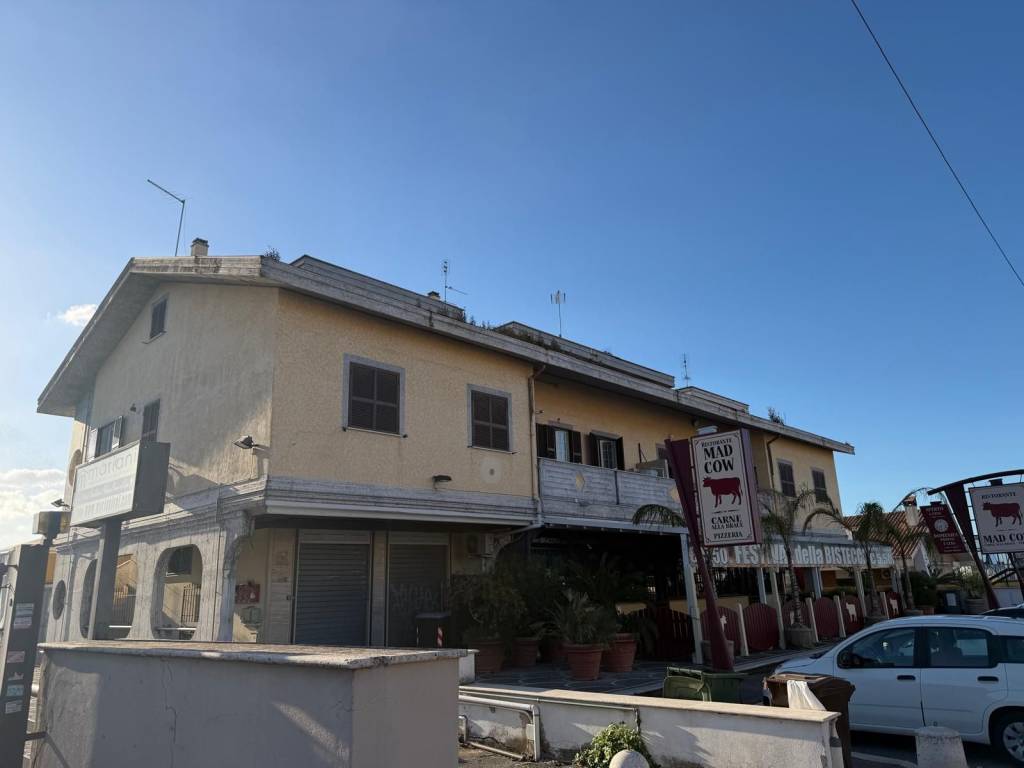 casa semindipendente in vendita a Ciampino