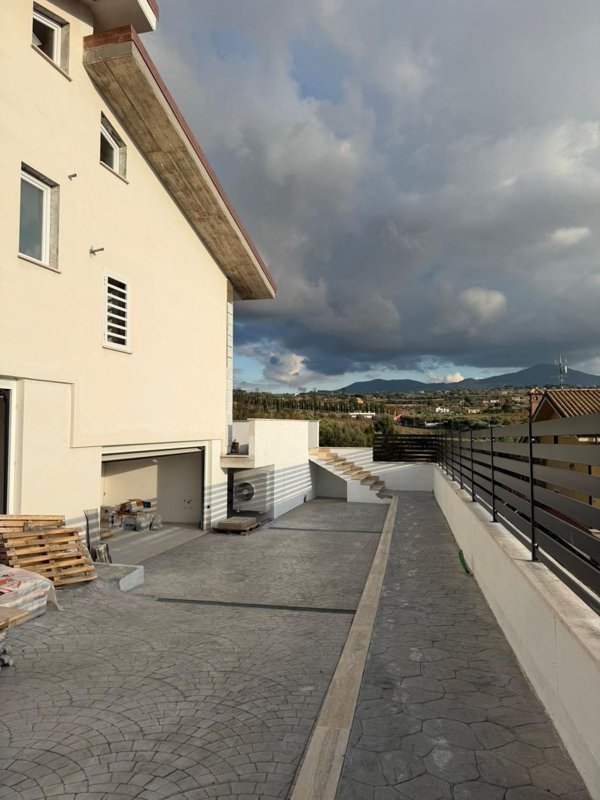 casa indipendente in vendita a Ciampino