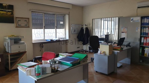 capannone in vendita a Ciampino