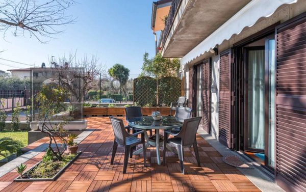 casa indipendente in vendita a Ciampino