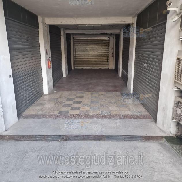 locale commerciale in vendita a Ciampino