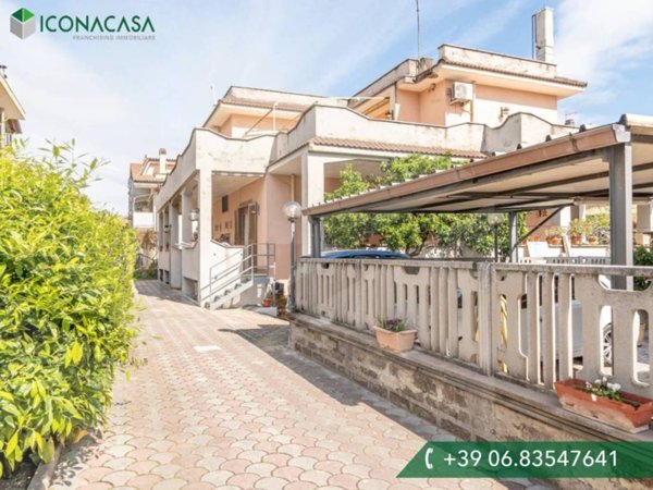 casa indipendente in vendita a Ciampino
