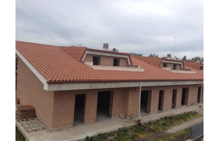 casa indipendente in vendita a Ciampino