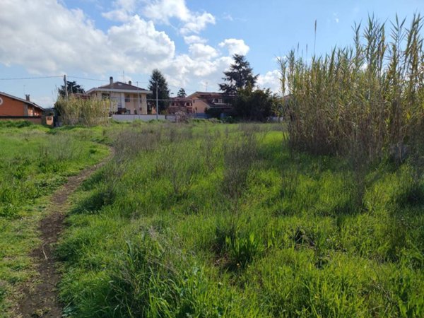 terreno edificabile in vendita a Ciampino