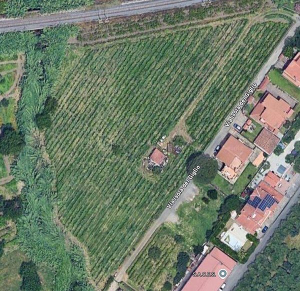 terreno agricolo in vendita a Ciampino in zona Acqua Sotterra