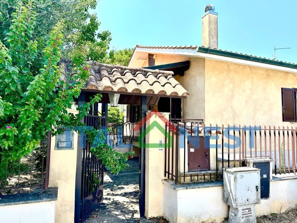casa indipendente in vendita a Ciampino