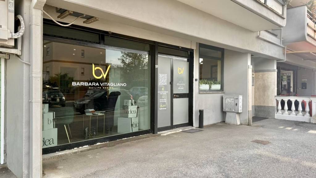 negozio in vendita a Ciampino