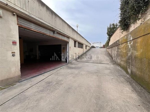 locale commerciale in vendita a Ciampino