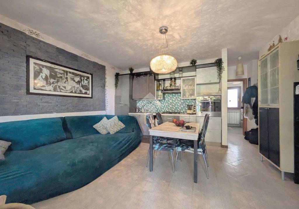 casa indipendente in vendita a Ciampino