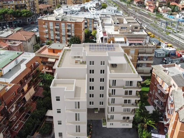 intera palazzina in vendita a Ciampino