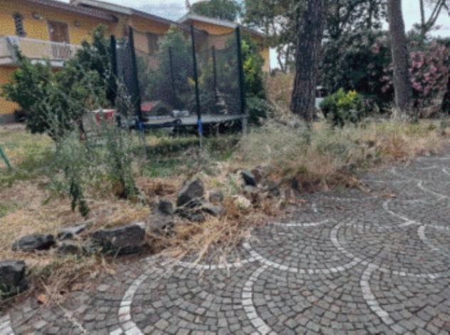 pentavano in vendita a Ciampino