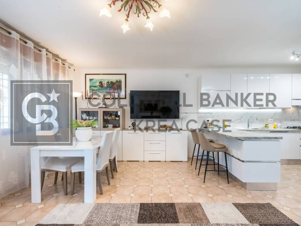 casa indipendente in vendita a Ciampino