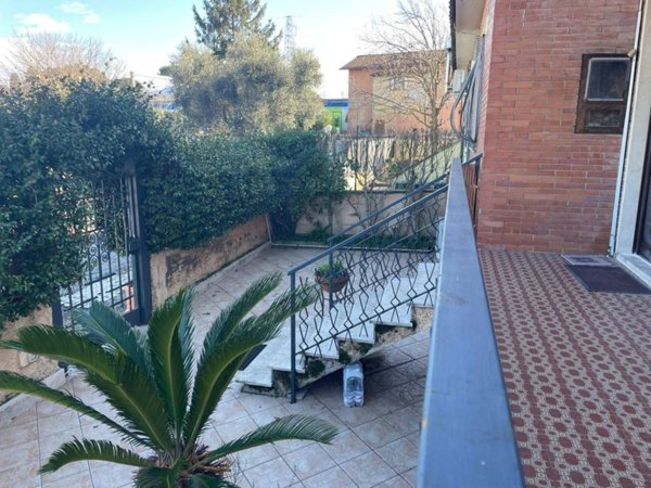 casa indipendente in vendita a Ciampino
