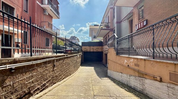 negozio in vendita a Ciampino