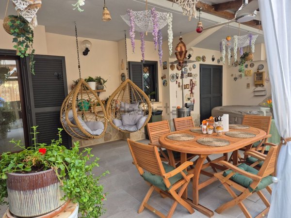 casa indipendente in vendita a Ciampino