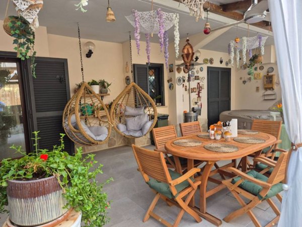 casa indipendente in vendita a Ciampino