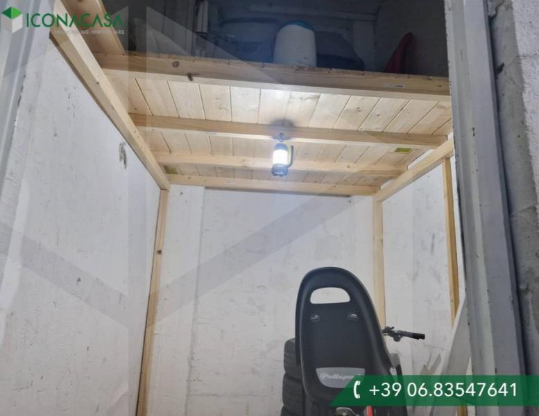 locale commerciale in vendita a Ciampino