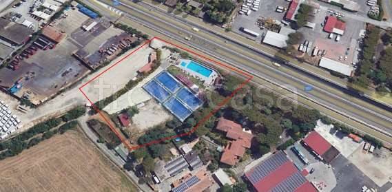 locale di sgombero in vendita a Ciampino