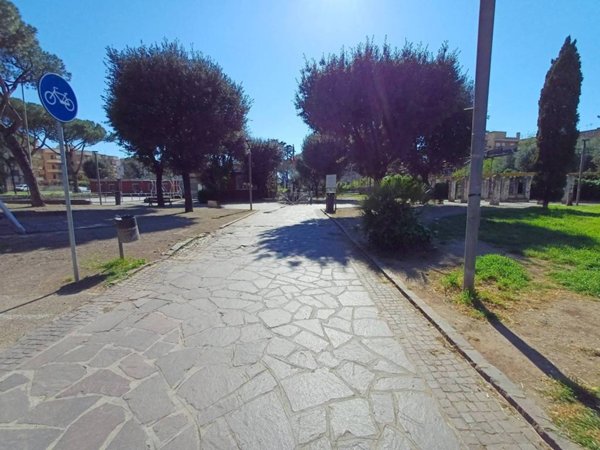 negozio in vendita a Ciampino