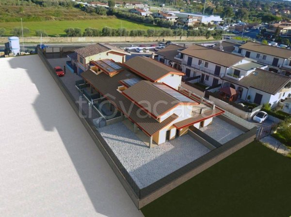 casa indipendente in vendita a Ciampino