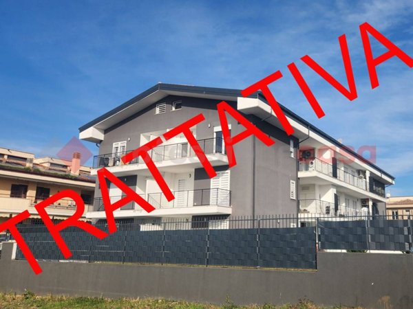 appartamento in vendita a Ciampino in zona Acqua Sotterra