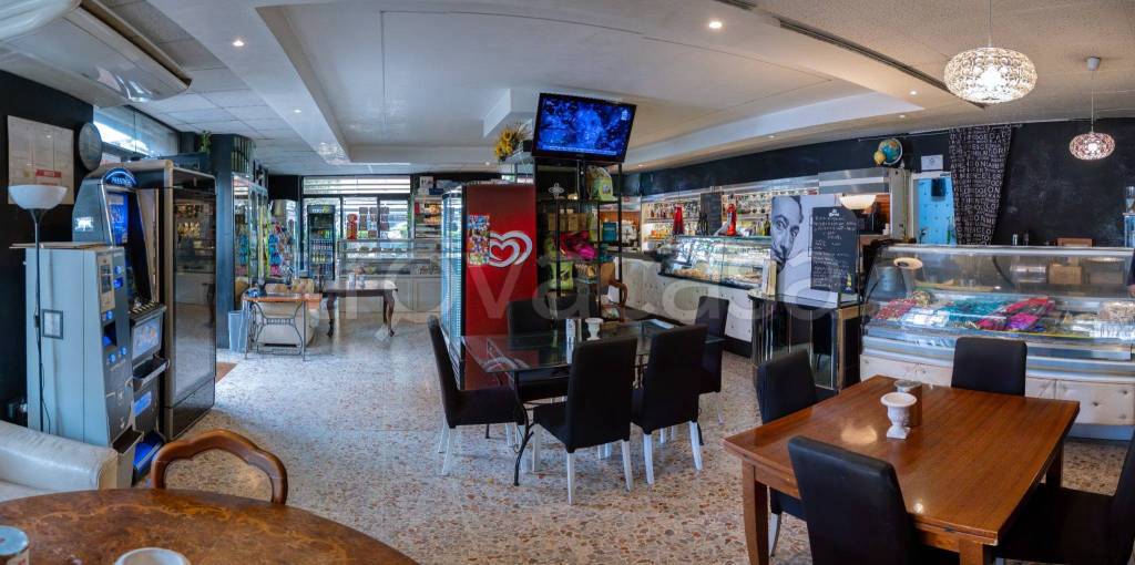 negozio in vendita a Ciampino