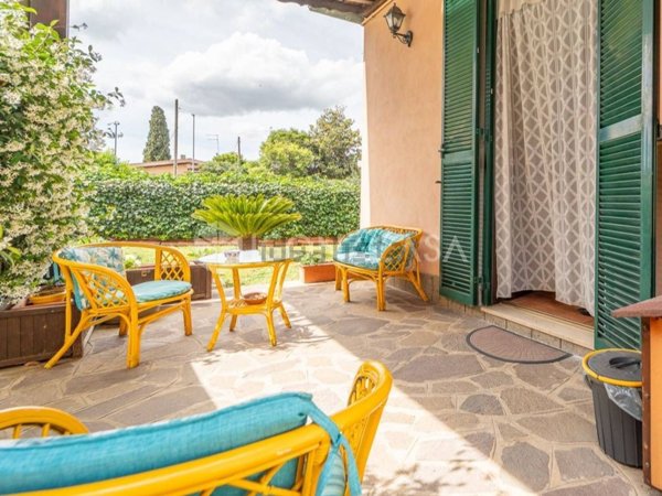 casa indipendente in vendita a Ciampino