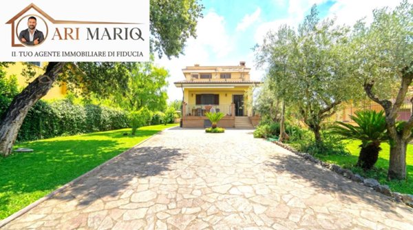casa indipendente in vendita a Ciampino in zona Acqua Sotterra