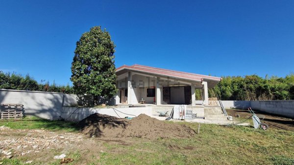 casa indipendente in vendita a Ciampino