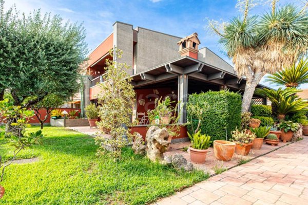 casa indipendente in vendita a Ciampino