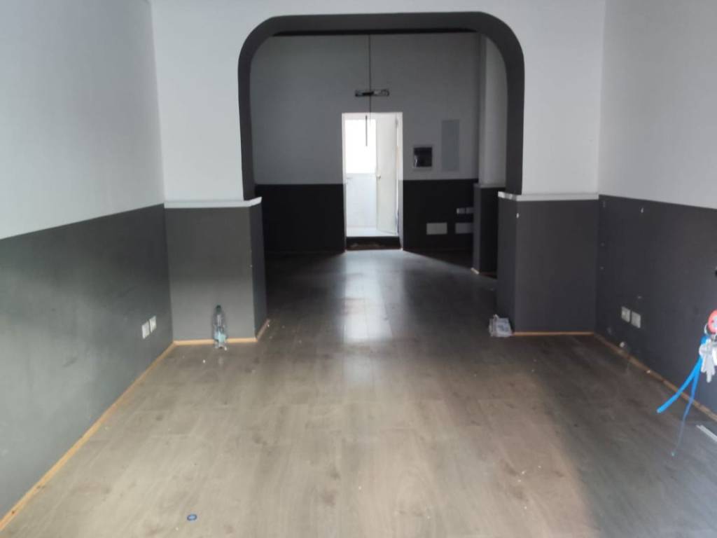 negozio in vendita a Ciampino
