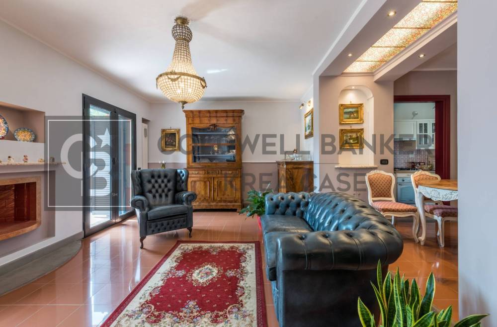 casa indipendente in vendita a Ciampino