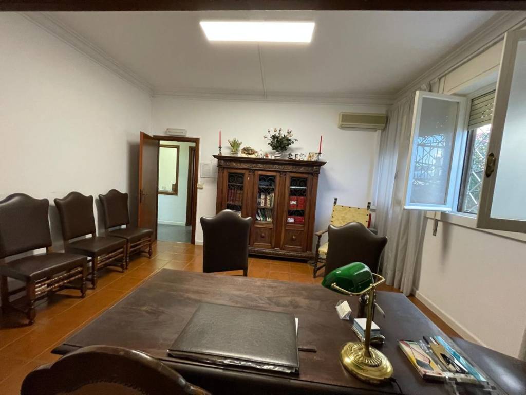 appartamento in vendita a Ciampino in zona Acqua Sotterra
