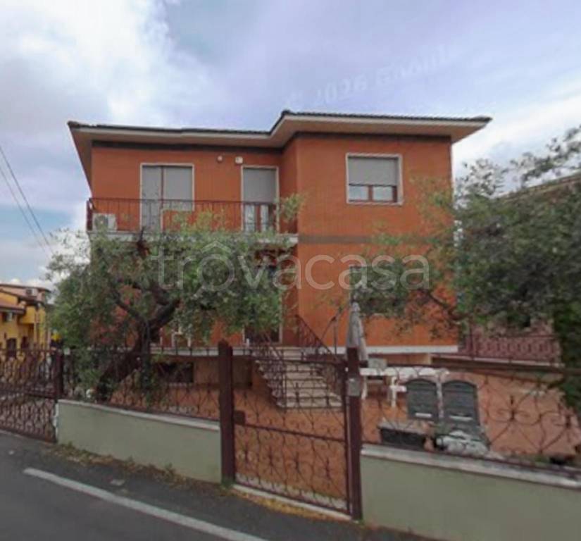 appartamento in vendita a Ciampino in zona Acqua Sotterra