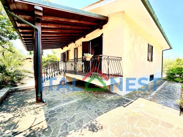 casa indipendente in vendita a Ciampino