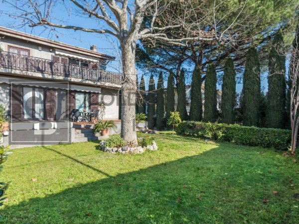 casa indipendente in vendita a Ciampino
