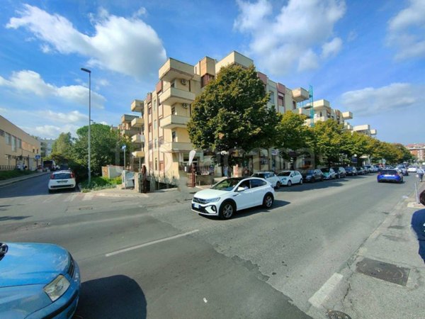 box auto in vendita a Ciampino