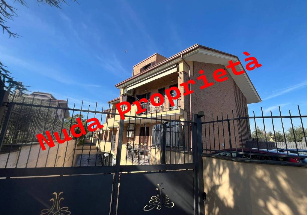 appartamento in vendita a Ciampino