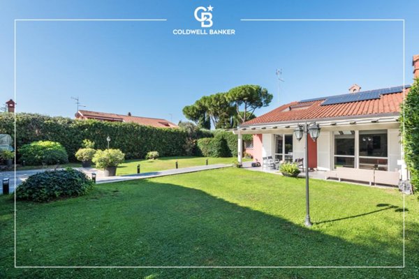 casa indipendente in vendita a Ciampino