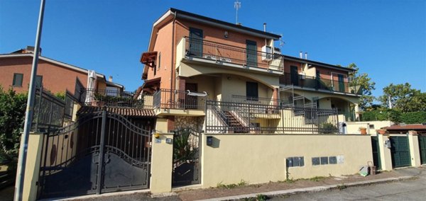 casa indipendente in vendita a San Cesareo